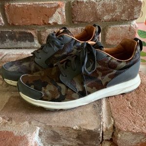 Ariat Pony Hair Camo Sneaker